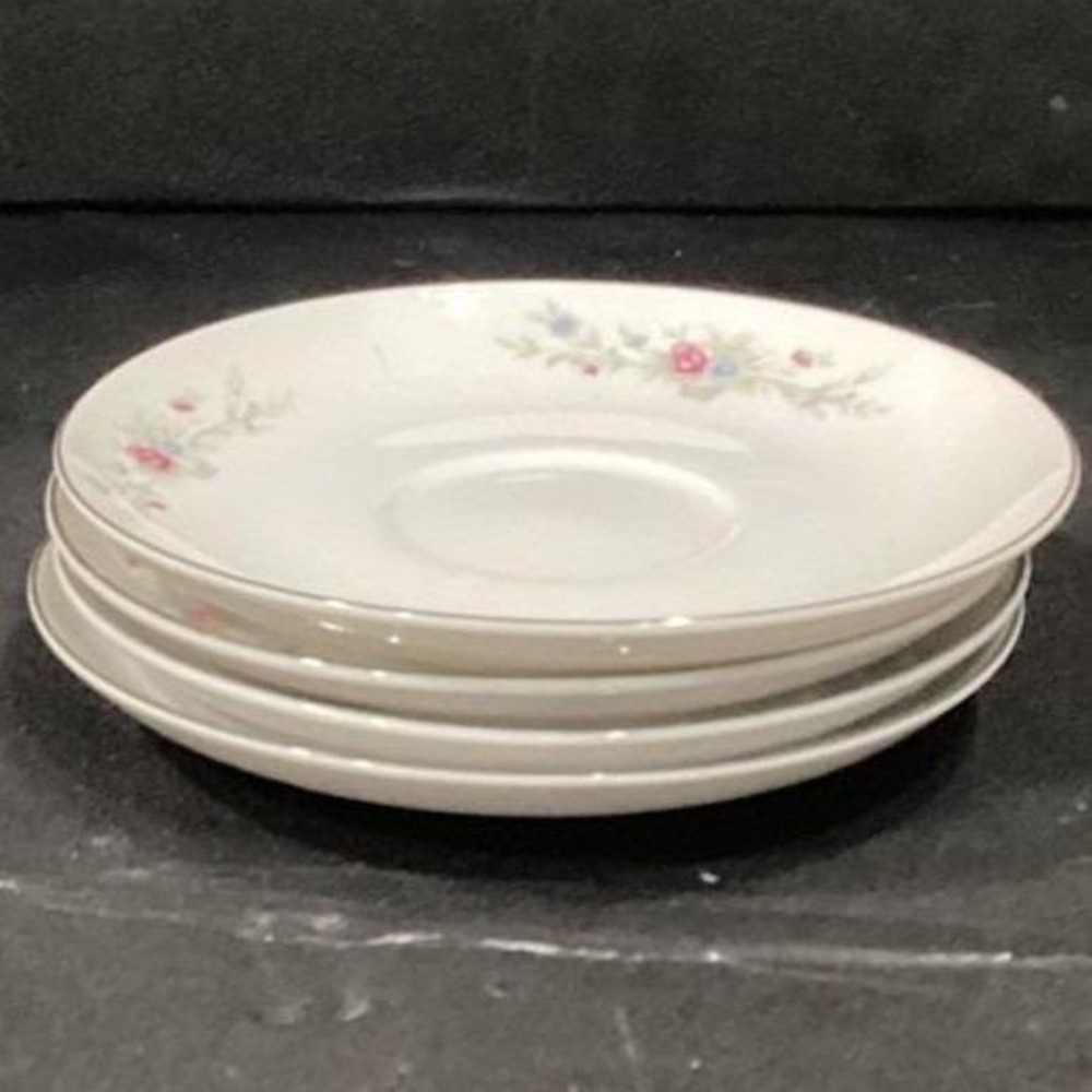 Florenteen Fine China Fantasia Saucers, Set of 4, Vintage Floral Porcelain Japan - Picture 9 of 10